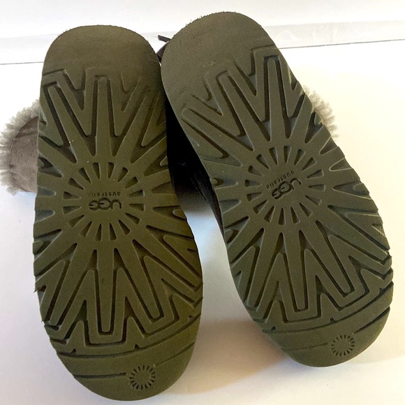 UGG Boots Size 3 - Bella Bow - Gray - Picture 3 of 3